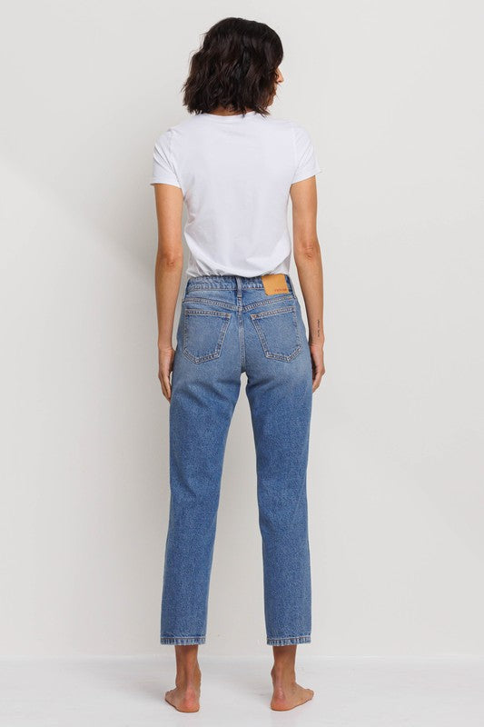Medium Vintage Mid Rise Slim Straight Jeans