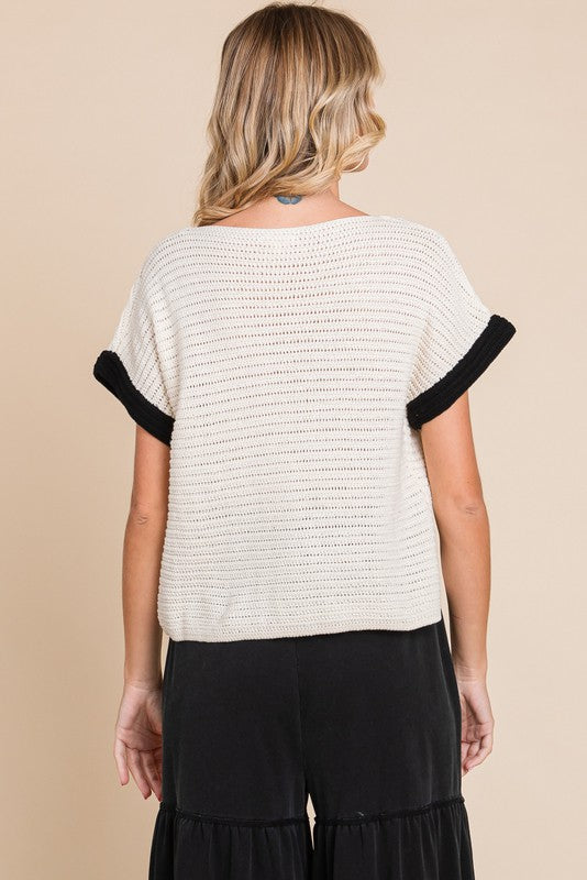 Short Sleeve Boatneck Top with Flower Stitch Detail