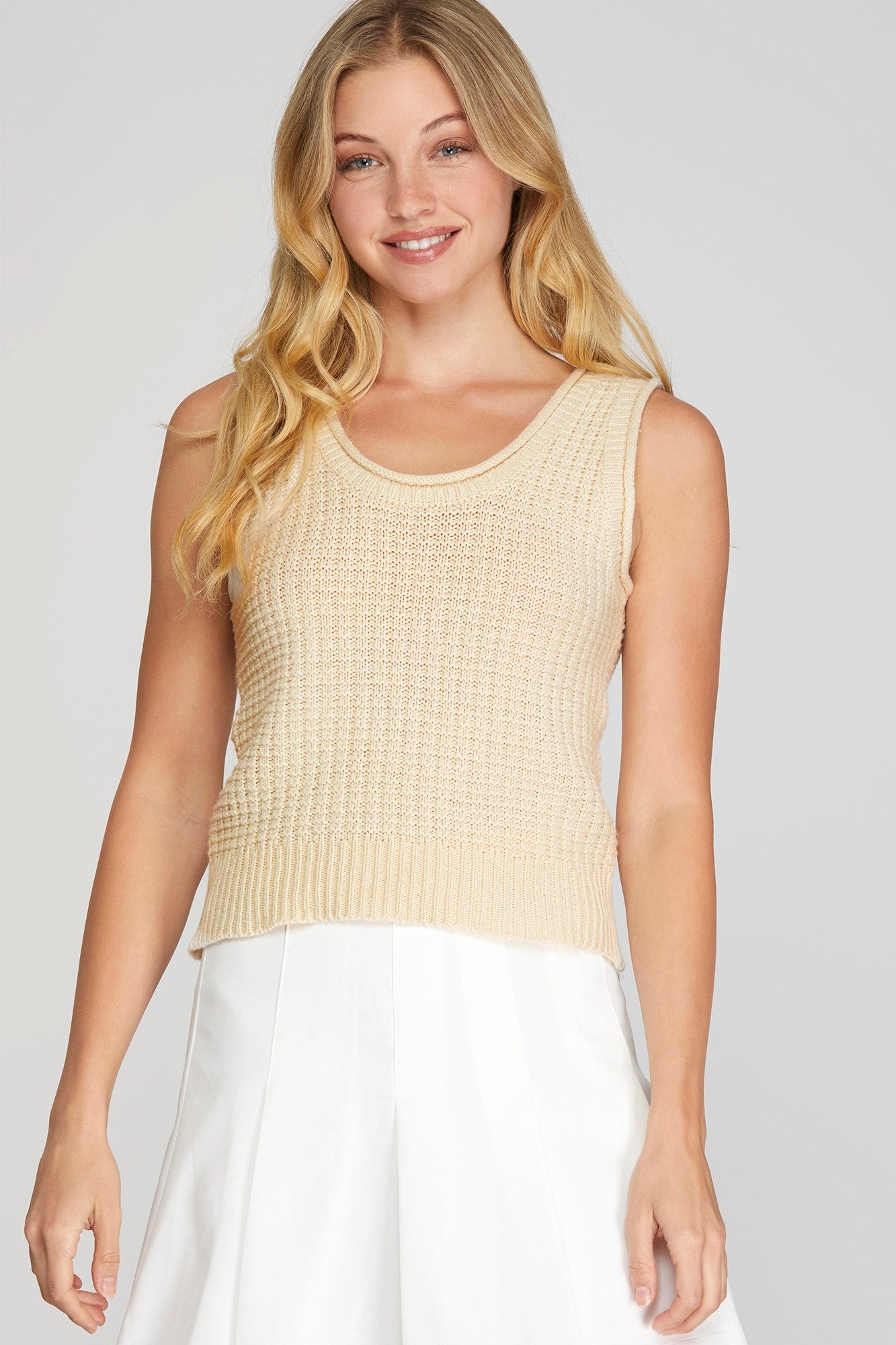 Sleeveless Textered Top
