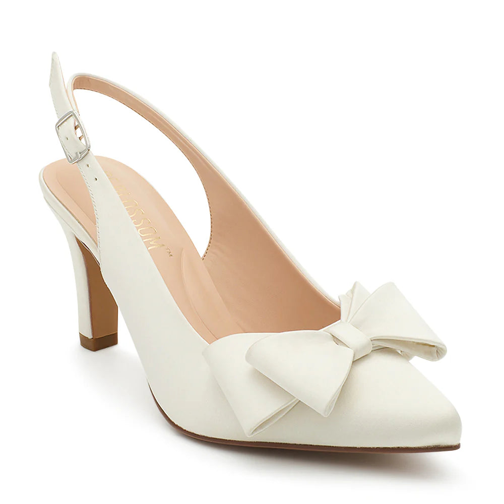 Closed Toe Sling Back Heel with Bow Accent