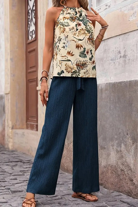 Floral Sleeveless Halter Flowy Top