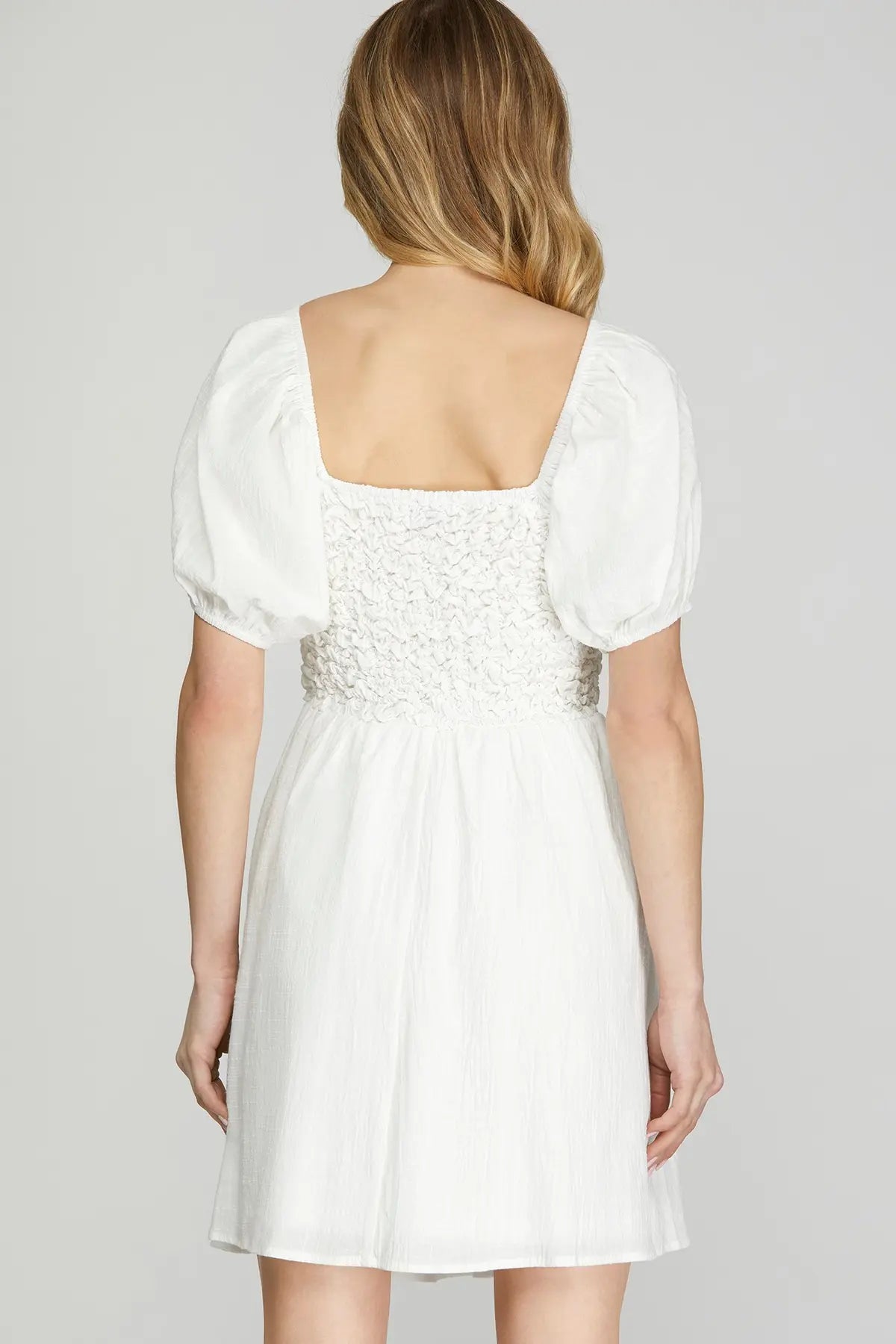 SHORT SLEEVE WOVEN MINI DRESS WITH TEXTURED DETAIL