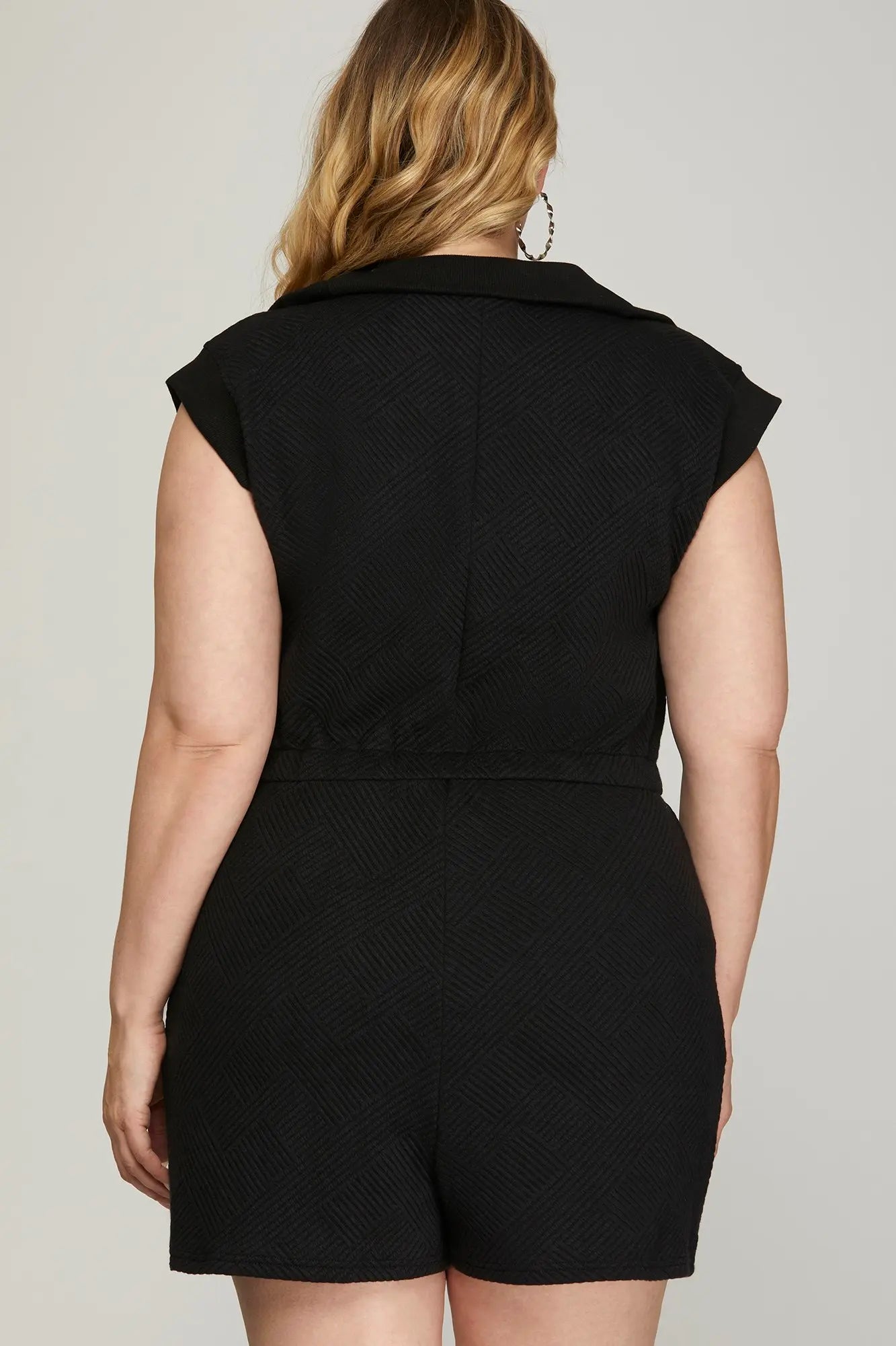 Curvy Short Sleeve Textured Front Zip Romper